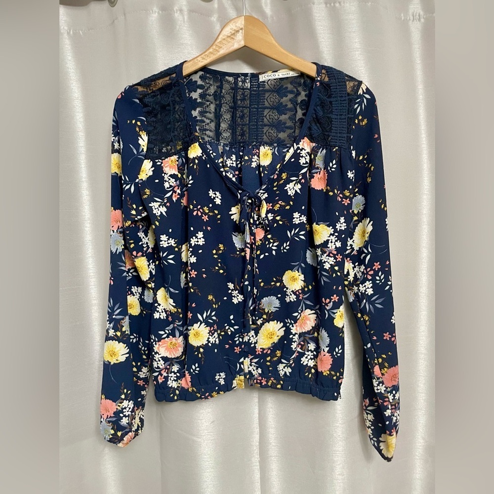 Coco & Tashi Floral Open V-Neck Blouse
